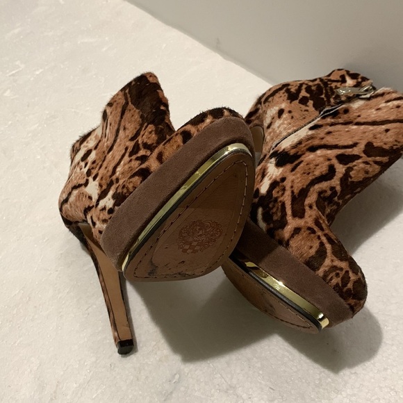 Vince camuto leopard print boots size 6 - Picture 5 of 8